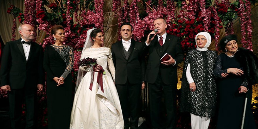 Cumhurbaşkanı Erdoğan nikah şahidi oldu