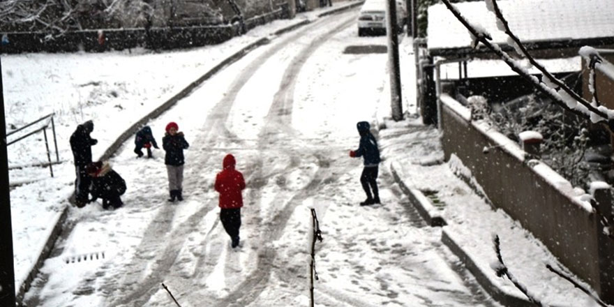 Çanakkale'de okullara kar tatili