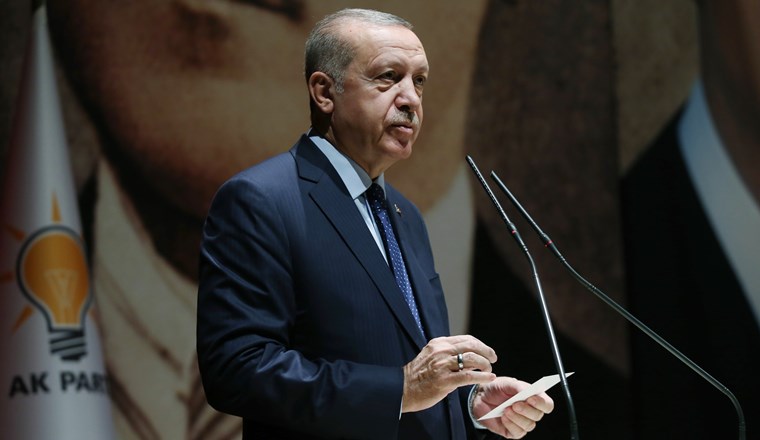 Erdoğan: Milyonlarca bez torba ve file dağıtacağız