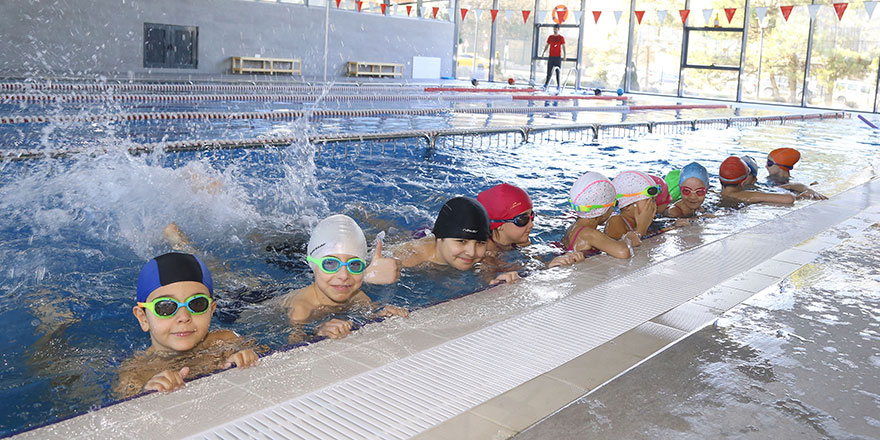 Çankaya'da yüzme bilmeyen çocuk kalmayacak