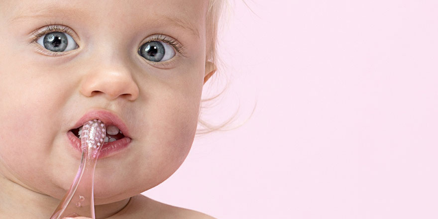 Bebeklerde diş temizliğine ne zaman başlanmalı?