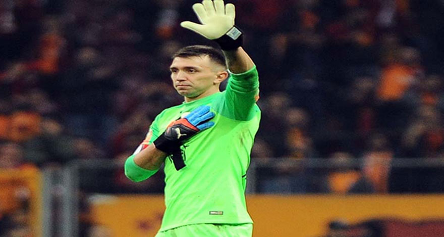 Muslera kalesinde devleşti