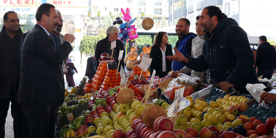 Başkan Demirel esnaf ziyaretinde