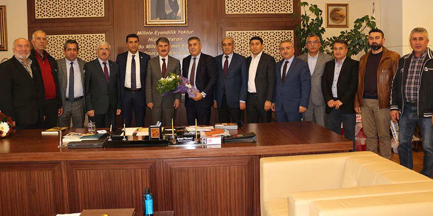 Kırşehirlilerden Başkan Ayhan Yılmaz’a ziyaret