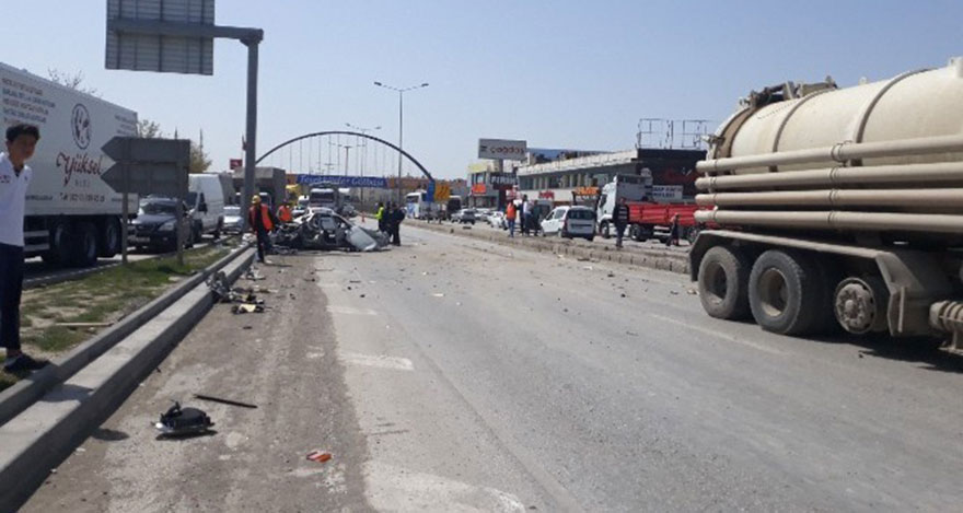 Ankara'da feci kaza: 4 yaralı
