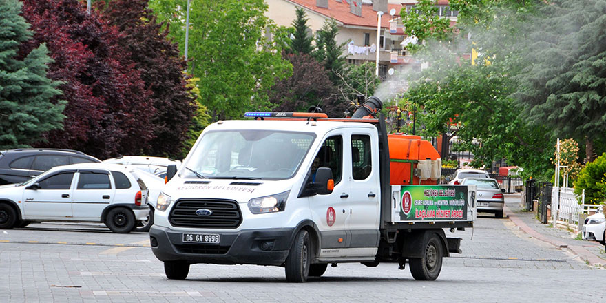 Keçiören’de mahalle ilaçlamaları sürüyor