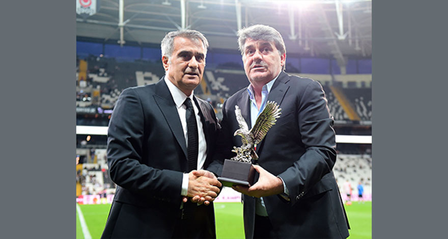 Şenol Güneş, Beşiktaş'a veda etti