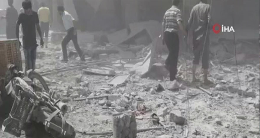 Suriye güçleri İdlib'i bombaladı