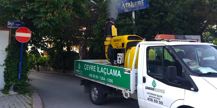 İlaçlama ekipleri 24 saat sokakta