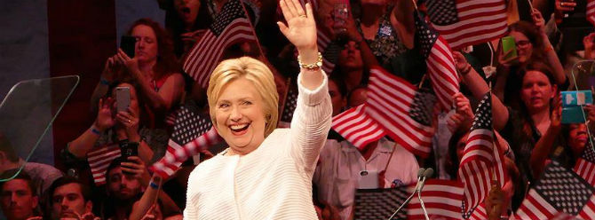 Hillary Clinton ABD'nin ilk kadın başkan adayı