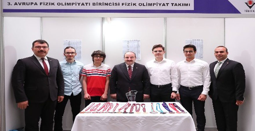 Bakan Varank'tan genç bilim insanına patent sözü