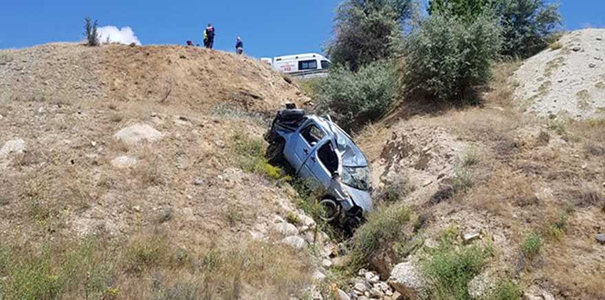 Nevşehir'de feci kaza:1'i bebek 2 ölü