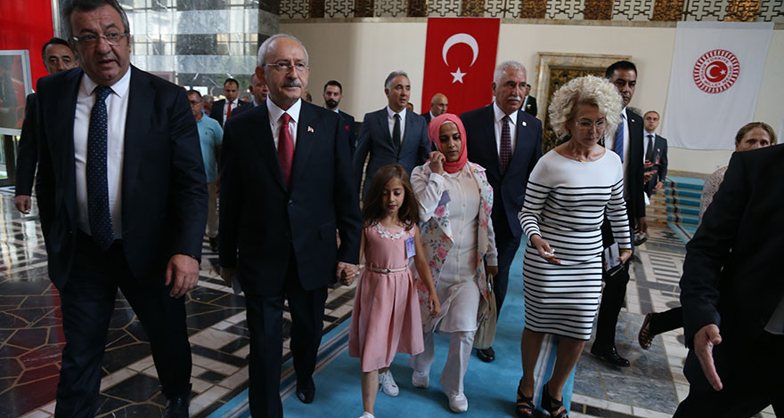 Kılıçdaroğlu: Herkesin kendisini bulacağı bir anayasa yapmak zorundayız