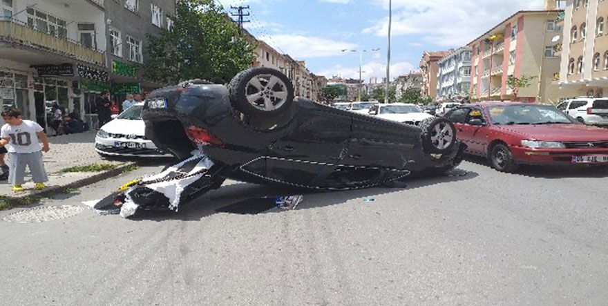 Ankara'da kontrolden çıkan araç takla attı