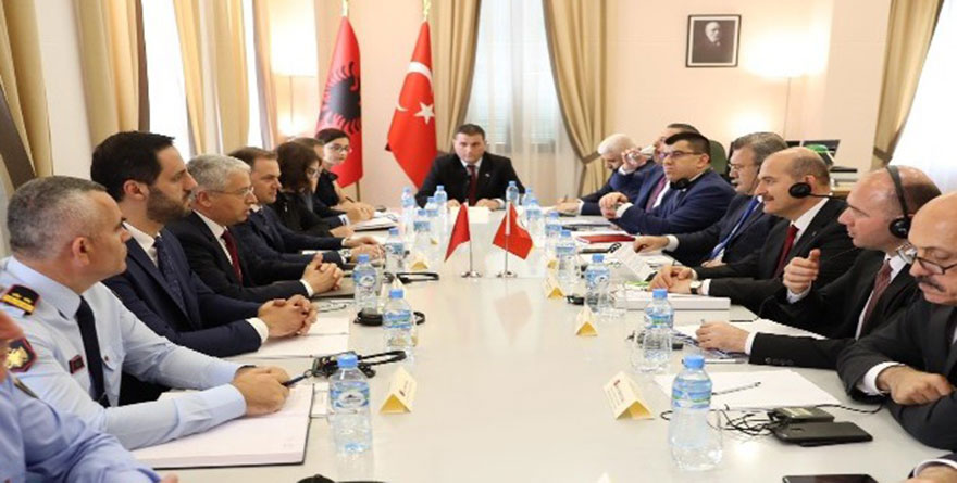 İçişleri Bakanı Süleyman Soylu Arnavutluk'ta