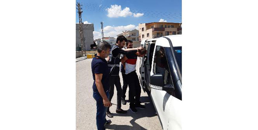 Etimesgut'ta suçüstü yakalanan hırsız tutuklandı