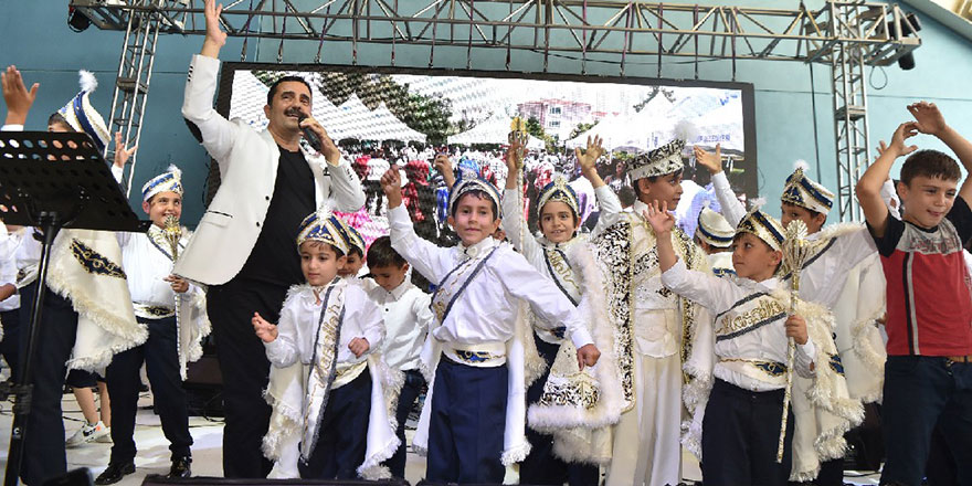 Ankara'da sünnet şöleni