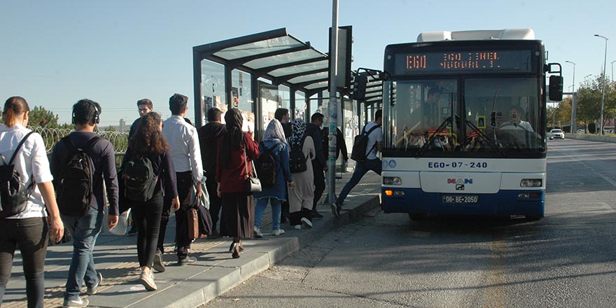 Hacettepe Üniversitesi öğrencileri solo otobüs hizmetinden memnun