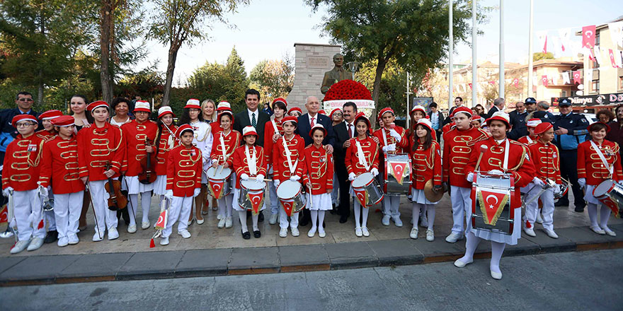 Yenimahalle’de Cumhuriyet coşkusu yaşandı