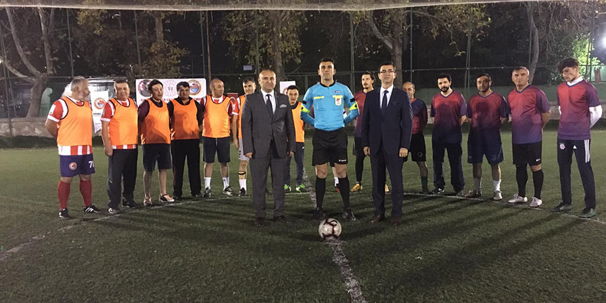 Şehit Çelebi Bozbıyık Futbol Turnuvası’nda heyecan başladı