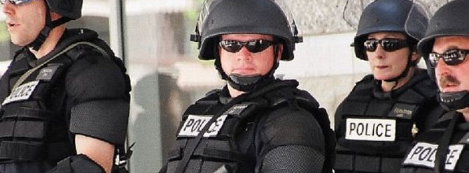 ABD'de bir polis ilk kez terör ile suçlandı