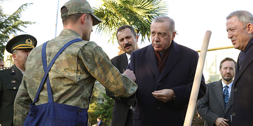 Cumhurbaşkanı Erdoğan'dan, askere hediye