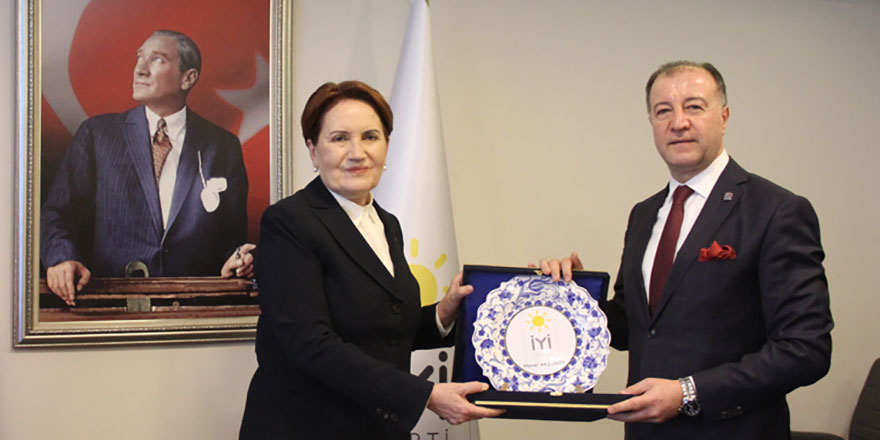 Başkentli Genç Girişimciler Akşener’le görüştü