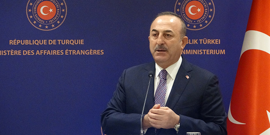 Bakan Çavuşoğlu'ndan Yunanistan'a Hafter tepkisi