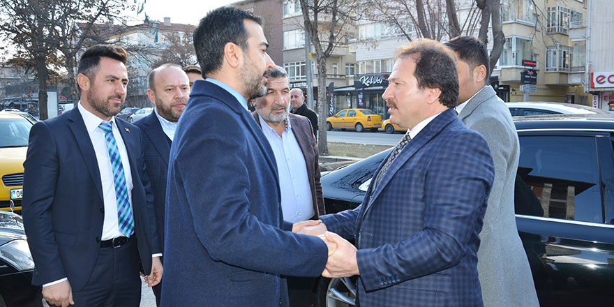 Hakan Han Özcan’dan Mehmet Yiğiner’e ziyaret