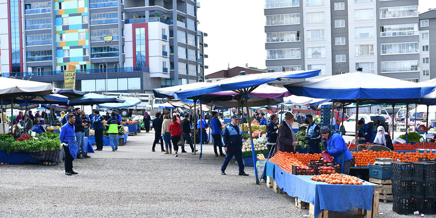 Mamak'ta koronavirüs mesaisi sürüyor