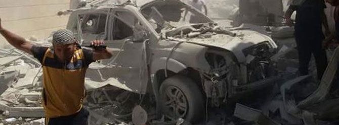 Rejim uçakları Sarmada'yı vurdu: 25 ölü