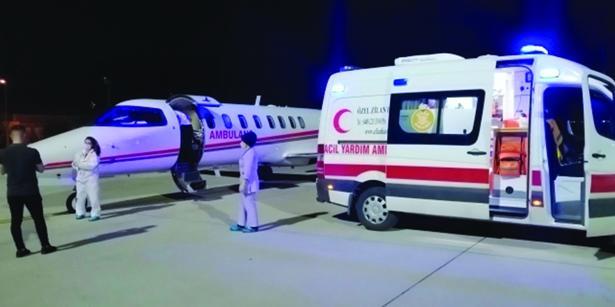 Ambulans uçağından bir gecede iki operasyon