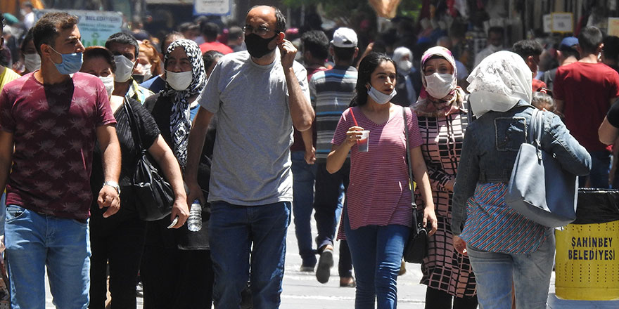 Ankara’da maske takmayanlara ceza yağdı