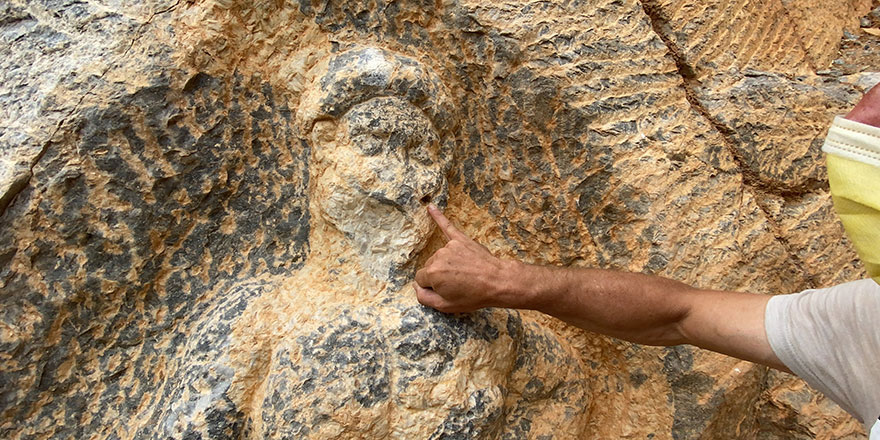 Herkül'ün başı definecilerle dertte