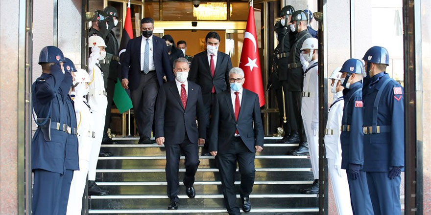 Bakan Akar, Libya İçişleri Bakanı ile bir araya geldi