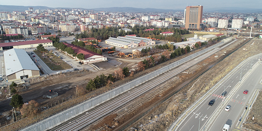 Ankara- Sivas YHT hattı sefere başlıyor