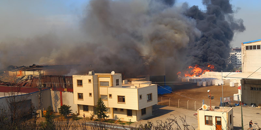 Hatay Belen'de korkutan yangın