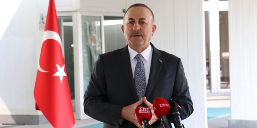 Bakan Çavuşoğlu: Ermenistan savaş suçu işliyor