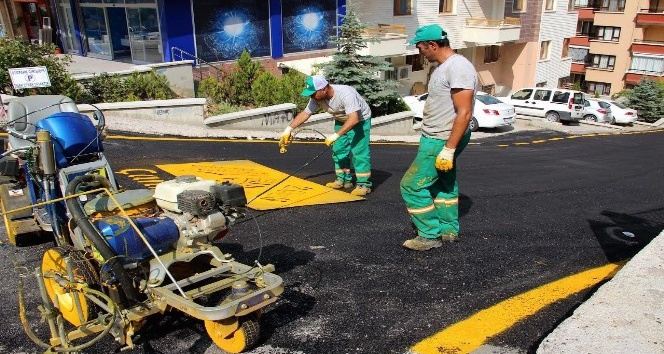 Çankaya Belediyesi asfalt çalışmalarına devam ediyor