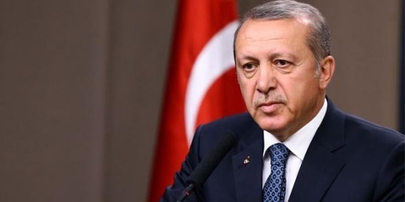 Cumhurbaşkanı Erdoğan, Pakistan Başbakanı Han ile görüştü