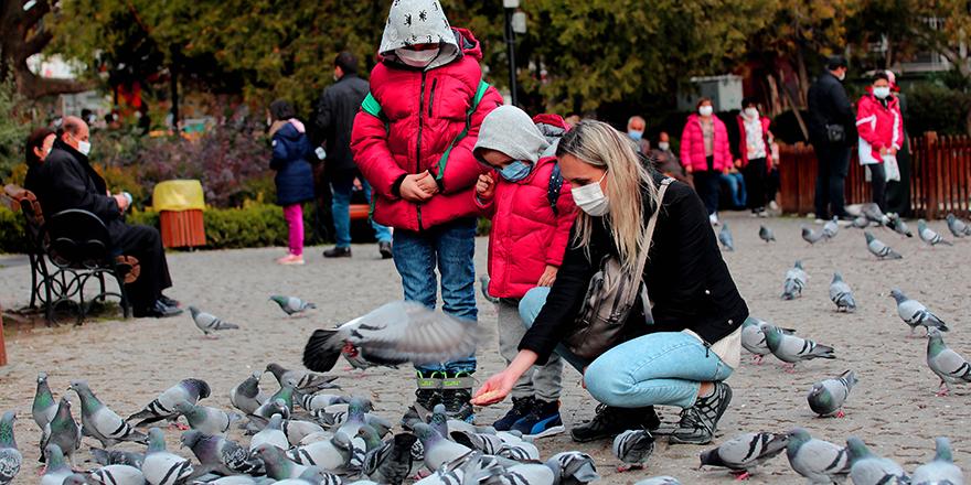 Başkent'in gözdesi Kuğulupark