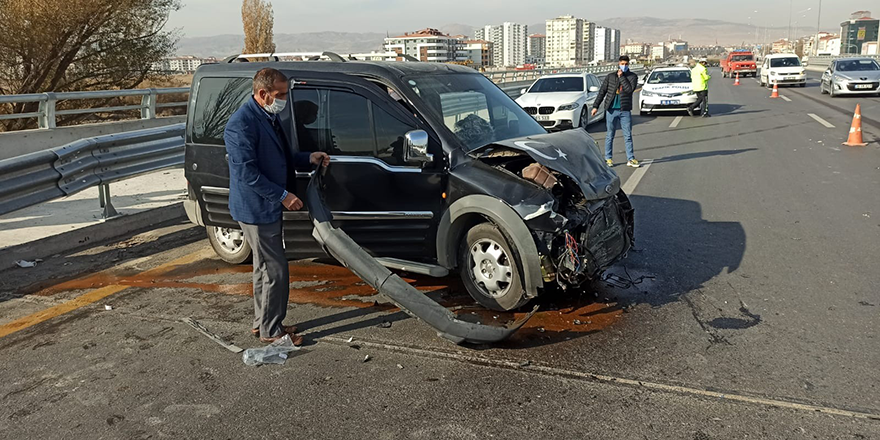 Başkent'te trafik kazası: 8 yaralı