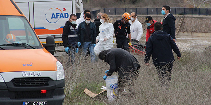 İzmir'de taşkına kapılan 2 kişinin cansız bedenine ulaşıldı