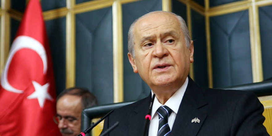 Bahçeli'den yeni anayasa açıklaması