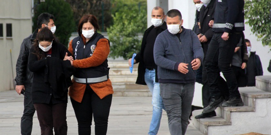 Babasının öldürdüğü kocasını evde 3 gün sakladı