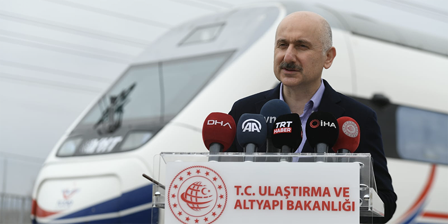 Bakanı Karaismailoğlu Ankara-Sivas YHT hattıyla ilgili konuştu