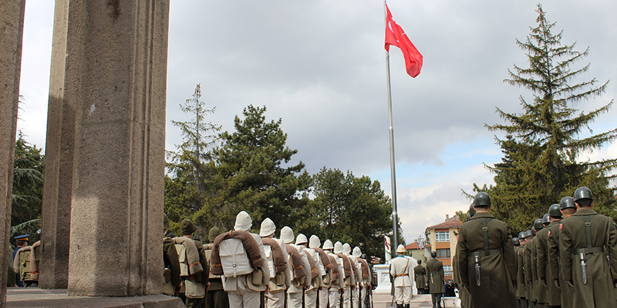 Çanakkale Zaferi’nin 106. yılında tüm şehitler anıldı