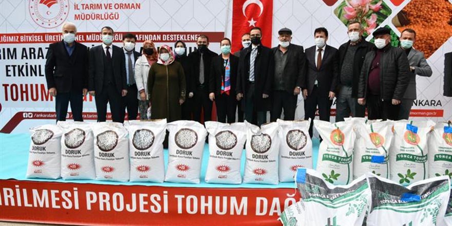 Çiftçilere tohum ve fidan dağıtımı yapıldı