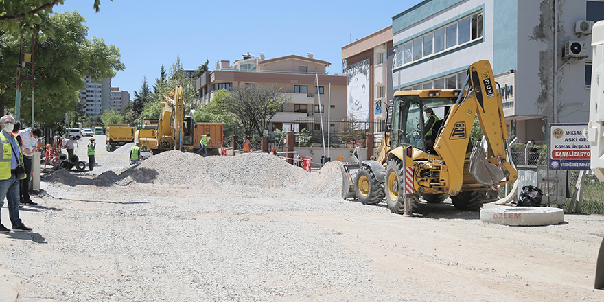 Koza Sokak'ın kötü koku sorunu çözülüyor