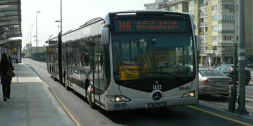 Metrobüs dış cephe alanları reklam için kiraya verilecek